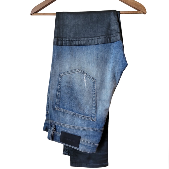 Diesel Industry Men's D-STRUKT-G tapered denim/coated denim premium jeans sz 33" - Picture 1 of 12